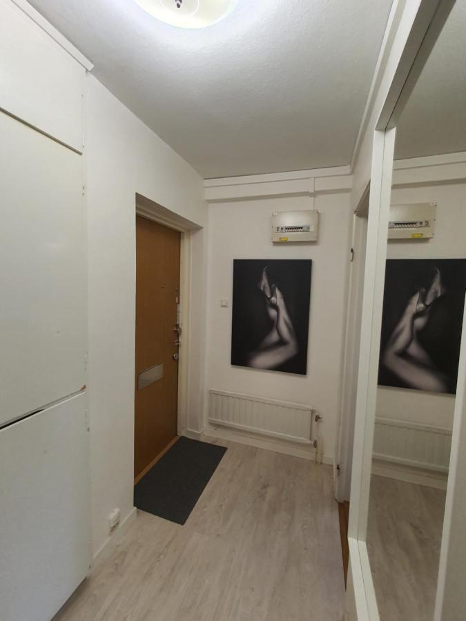 Close To The Metro And The Beach!!! With A View Of The Scandinavian Forest Stokholm Dış mekan fotoğraf